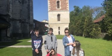 8F134E57-B261-4CD5-BB4A-4A38570CF381