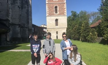 8F134E57-B261-4CD5-BB4A-4A38570CF381