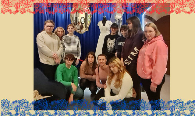 Kremowy Pastelowy Zielony Niebieski Organiczny Kwiaty Plakat – targ (w poziomie)